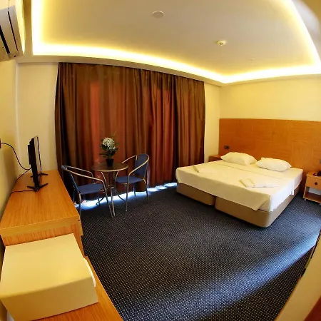 Hotell My